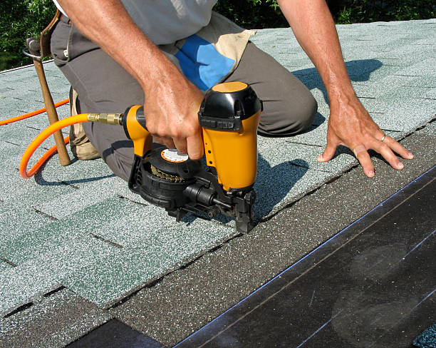 Roof Gutter Cleaning in Elizabeth, CO